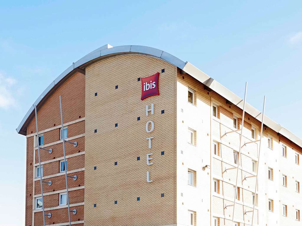 Ibis Sheffield City Exterior photo